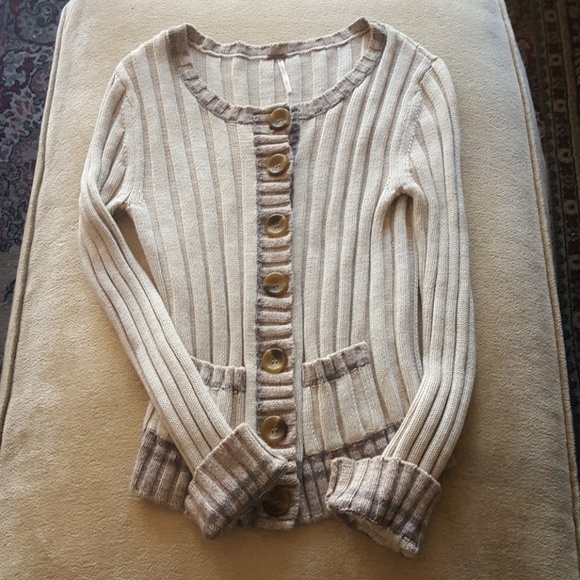 Free People Sweaters - FREE PEOPLE Cardigan size small